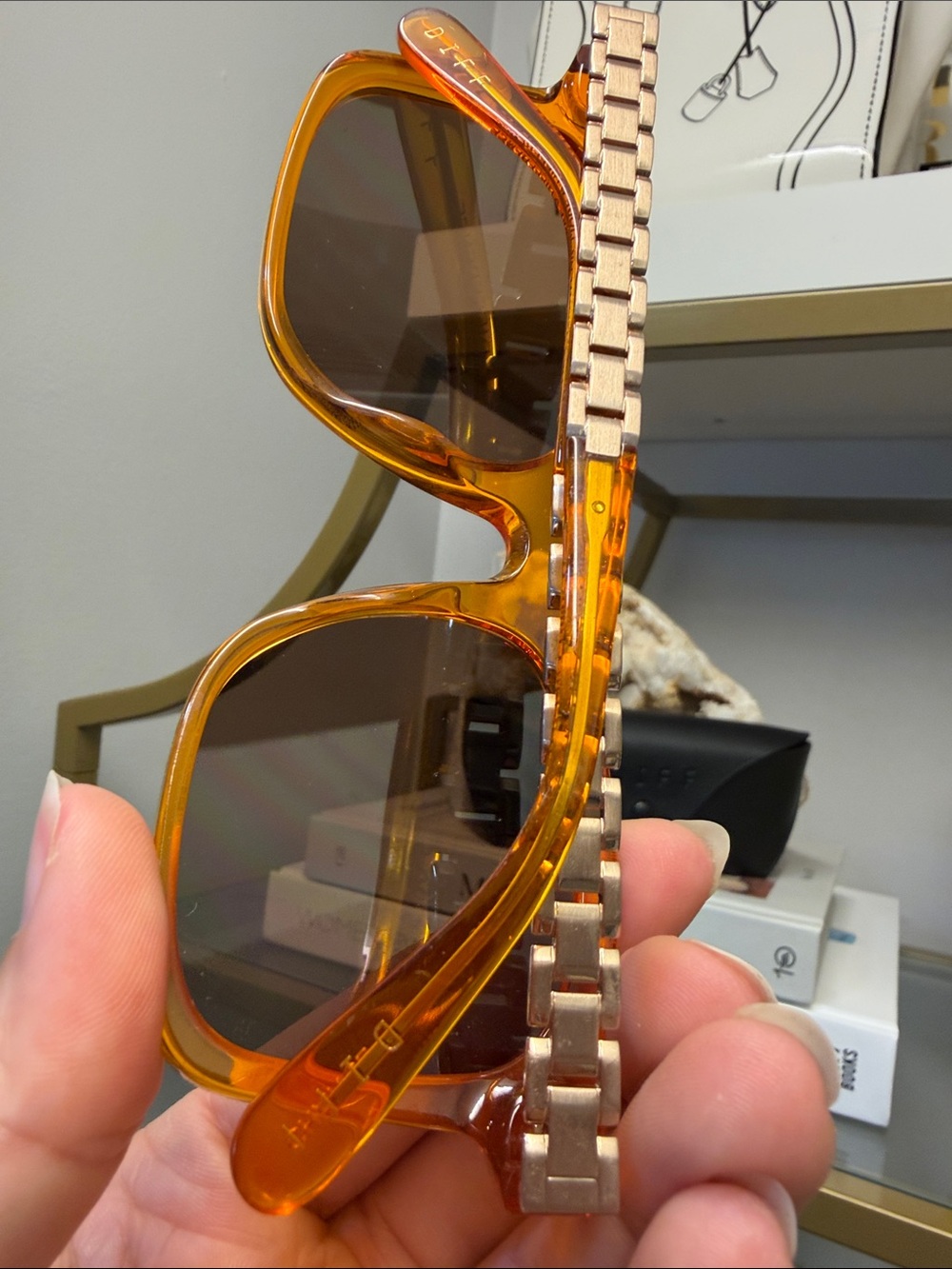 Diff Chance Sunglasses In Orange Acetate - Picture 11 of 11
